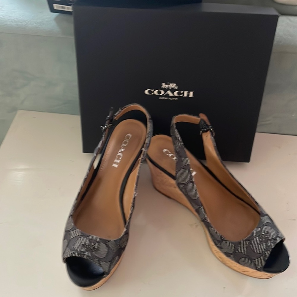 Black coach wedges